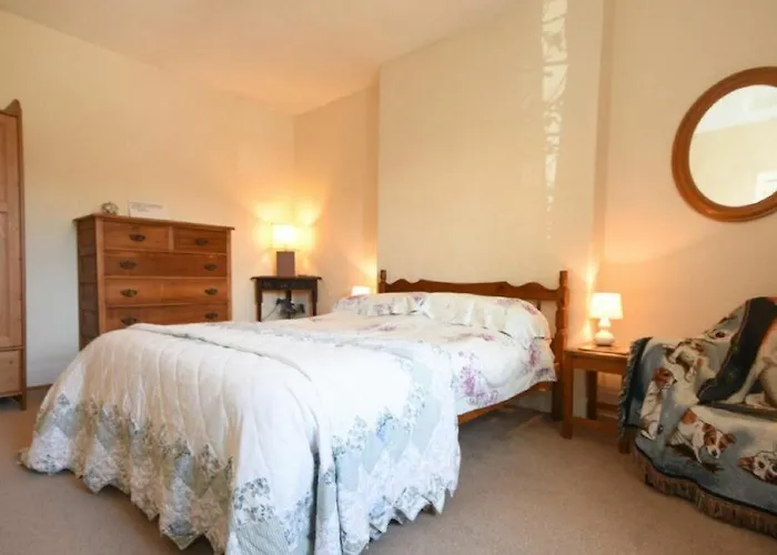 Kittiwake Cottage, Budle Bay