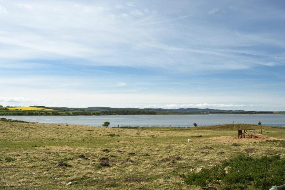 Kittiwake Cottage, Budle Bay Holiday home